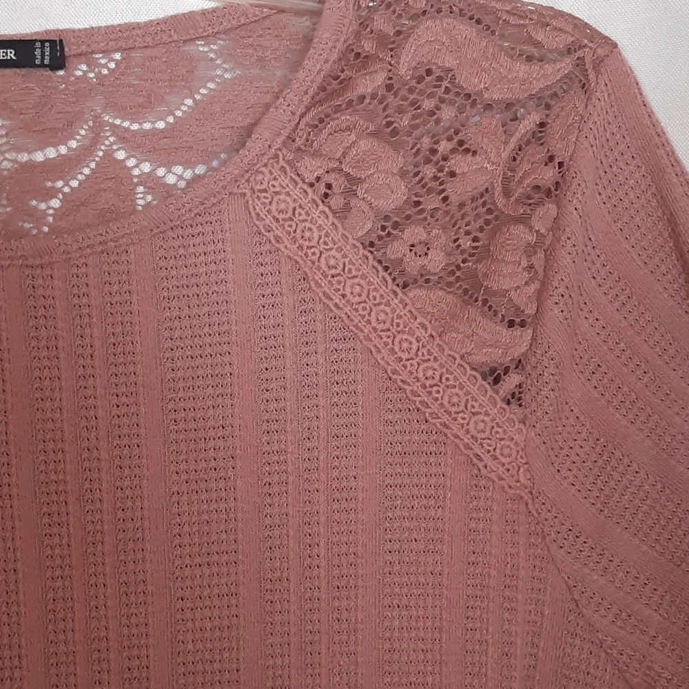 Pink Clover Top - Picture 3 of 6